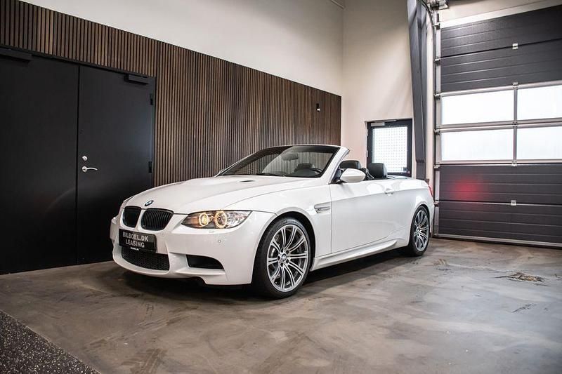 Weiß Gebraucht 2011 BMW M3 Cabriolet Performance Cabrio | 99.900 € - Bild 1/4