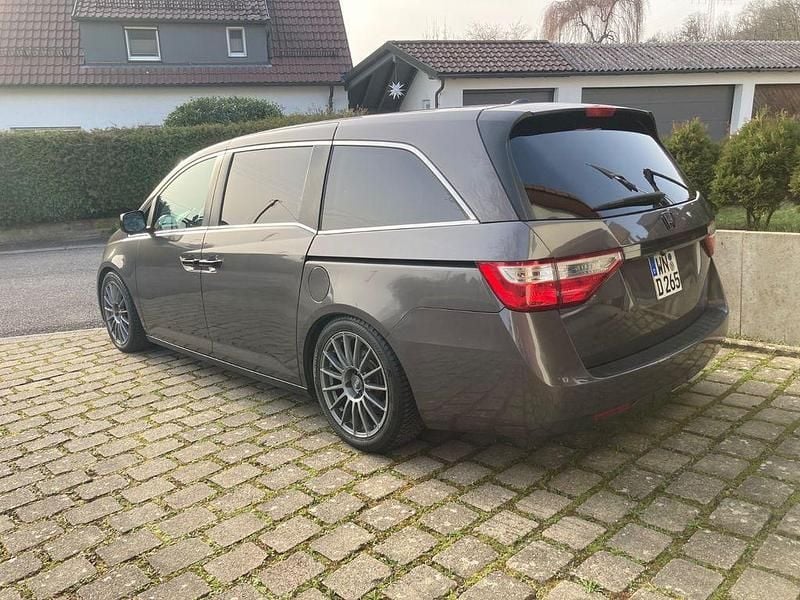 Gebraucht Honda Odyssey EX-L 252 PS (185 kW) 2013 Grau Van / Kleinbus