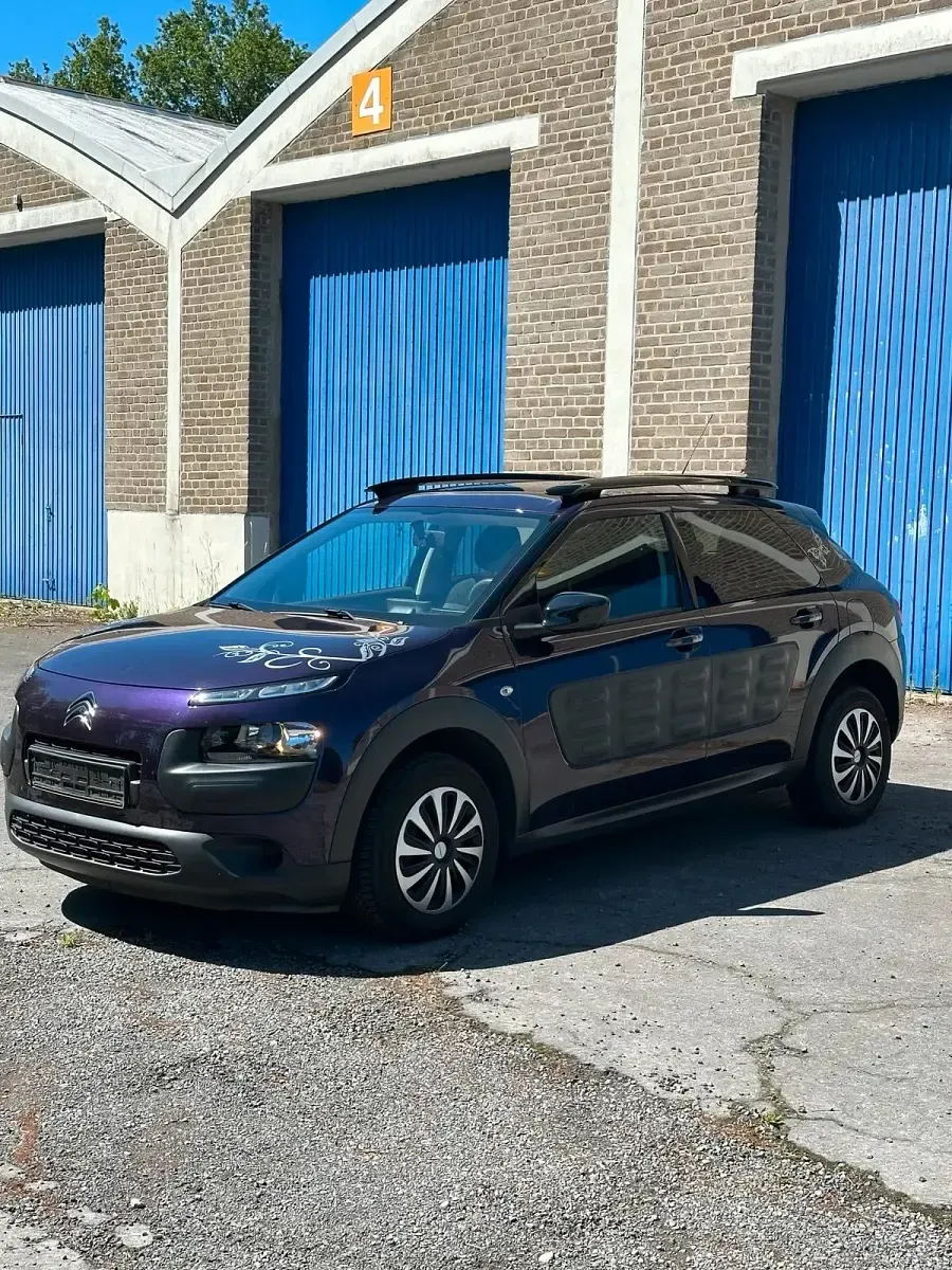 Gebraucht Citroën C4 82 PS (60 kW) 2016 Violet SUV