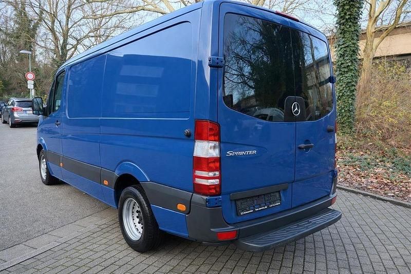 Gebraucht Mercedes Sprinter 129 PS (94 kW) 2010 Blau Van