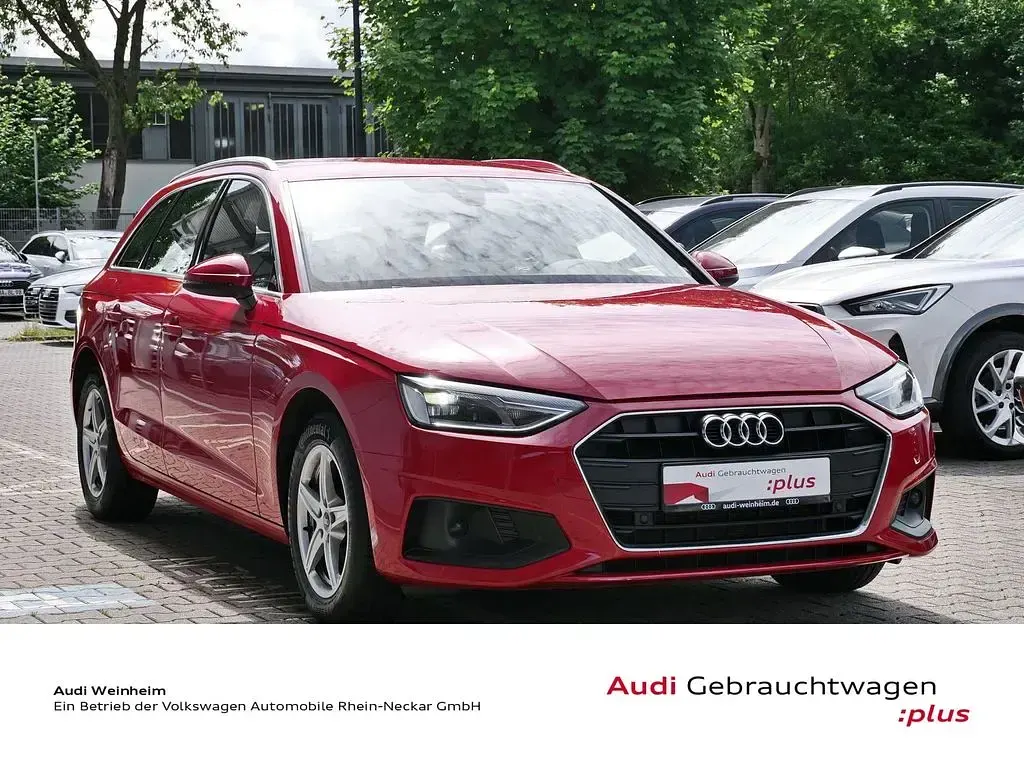 Gebraucht Audi A4 163 PS (119 kW) 2022 Tangorot metallic Kombi