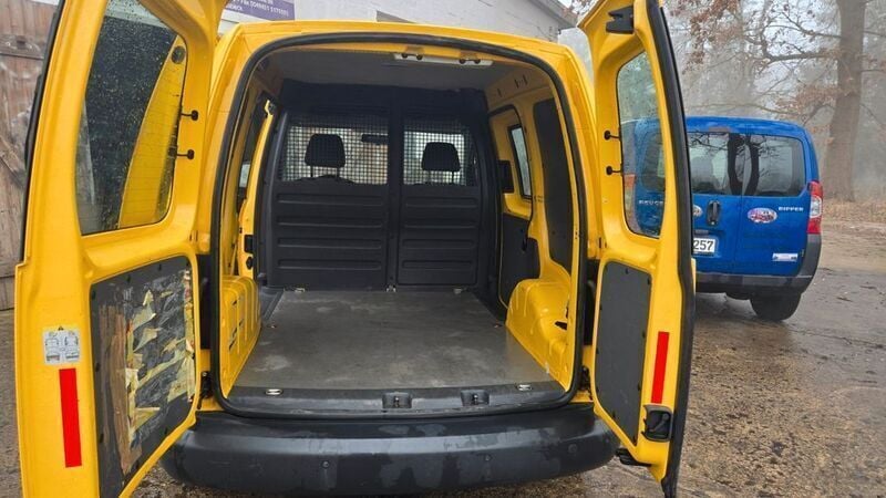 Gebraucht VW Caddy 102 PS (75 kW) 2013 Gelb Van / Kleinbus