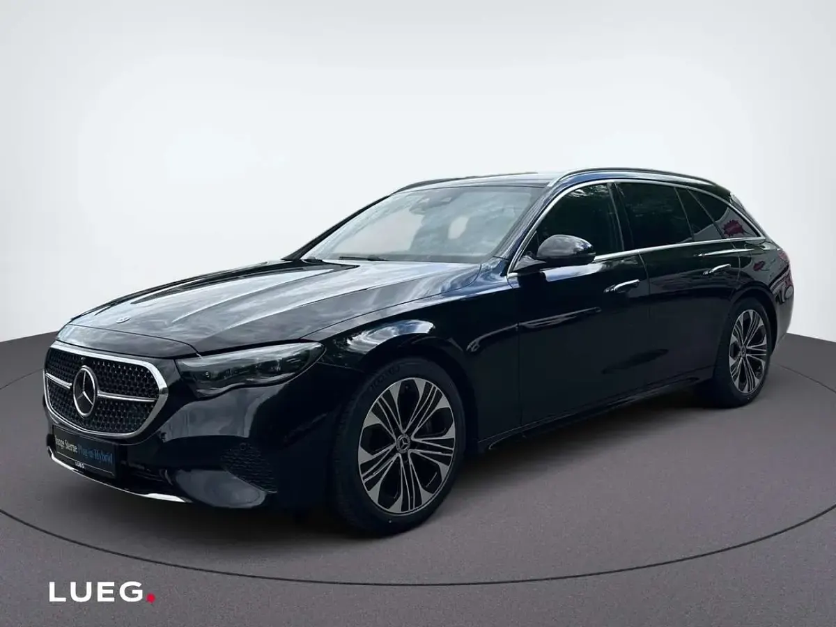 Gebraucht Mercedes E300 AMG Edition 1 313 PS (230 kW) 2025 Metalliclack obsidianschwarz Kombi