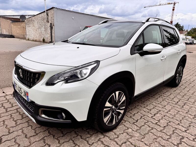 Weiß Gebraucht 2019 Peugeot 2008 Allure SUV | 10.900 € (Superpreis) - Bild 1/4