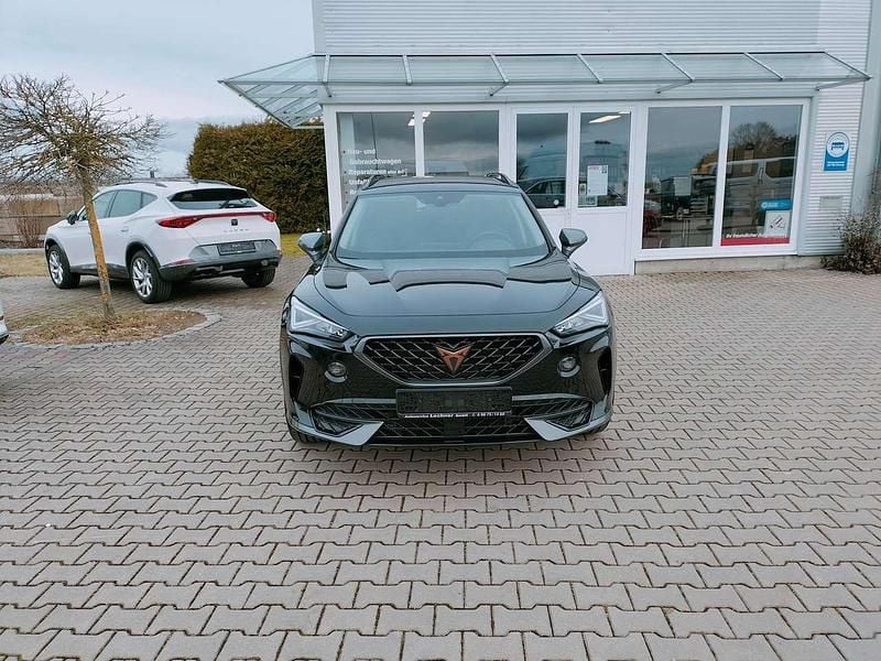 Gebraucht Cupra Formentor 150 PS (110 kW) 2023 Mitternachtsschwarz SUV