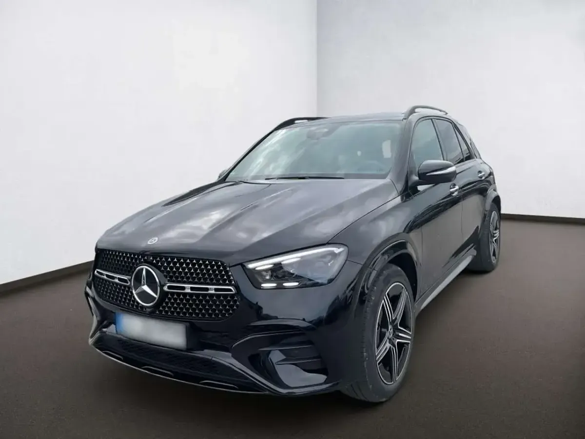 Gebraucht Mercedes GLE450 AMG 367 PS (269 kW) 2026 Metalliclack obsidianschwarz SUV