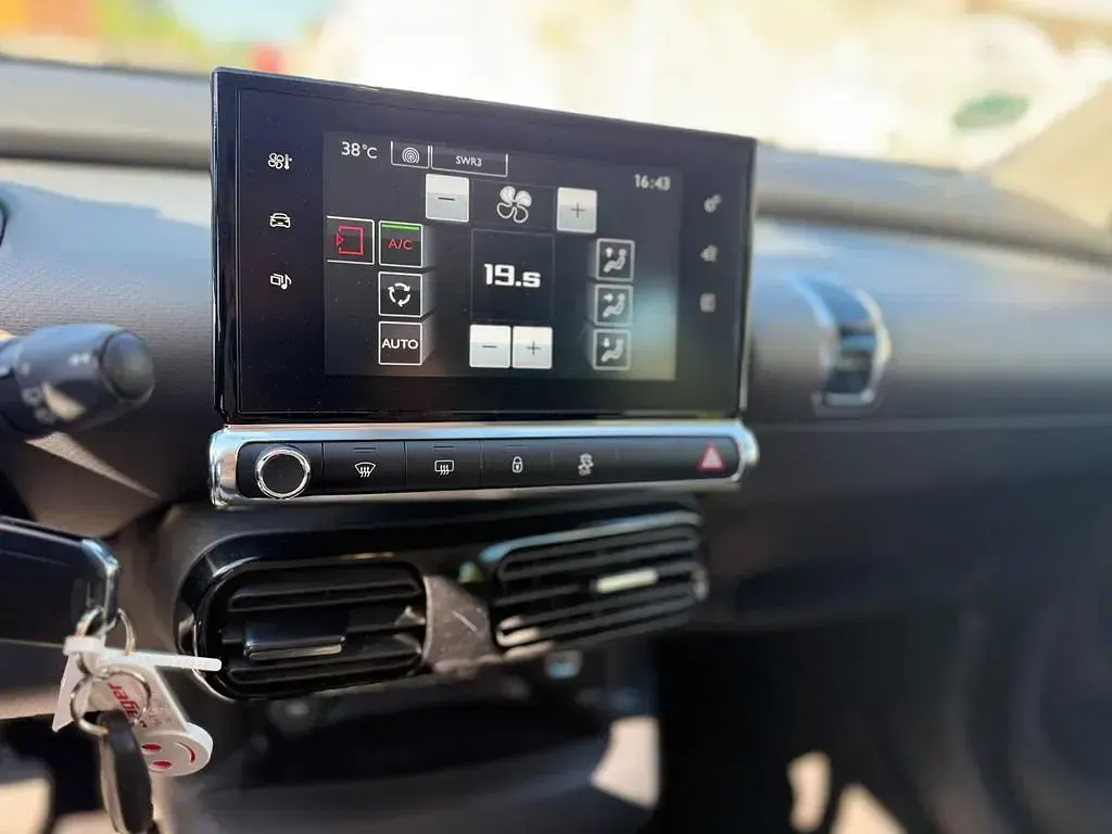 Gebraucht Citroën C4 Feel 82 PS (60 kW) 2015 Grau Limousine