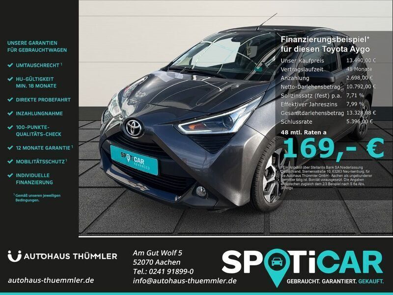 Grau Gebraucht 2021 Toyota Aygo X-play Kleinwagen | 14.290 € (Fairer Preis) - Bild 1/4