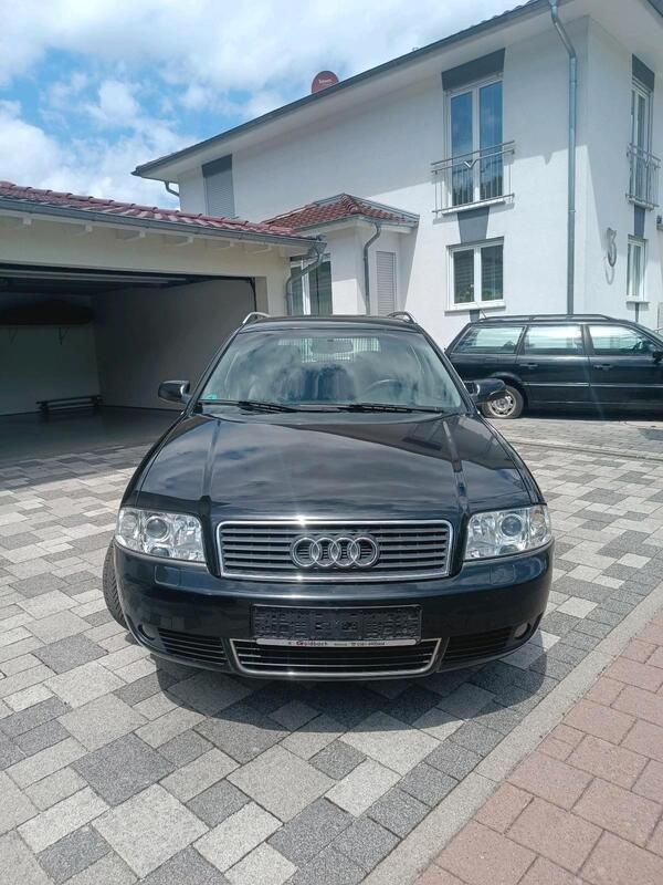 Schwarz Gebraucht 2002 Audi A6 Kombi | 2.300 € (Guter Preis) - Bild 1/4