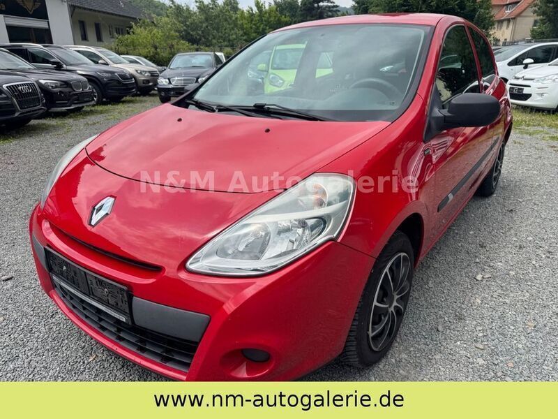 Rot Gebraucht 2012 Renault Clio III Kleinwagen | 2.490 € (Guter Preis) - Bild 1/4