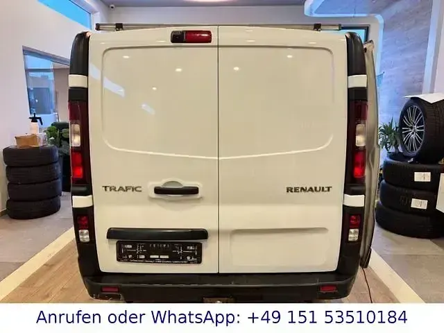 Usado Renault Trafic 146 HP (107 kW) 2017 Branco Monovolume