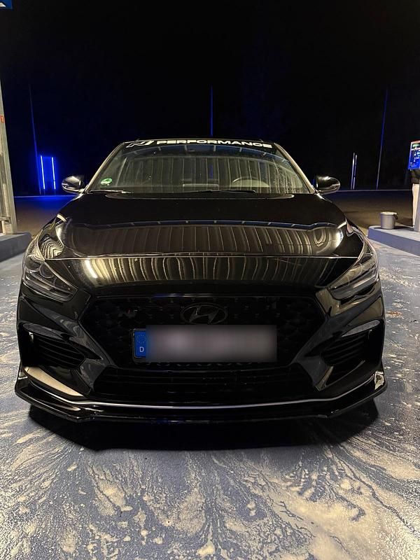 Schwarz Gebraucht 2020 Hyundai i30 N Performance Limousine | 22.499 € (Superpreis) - Bild 1/4