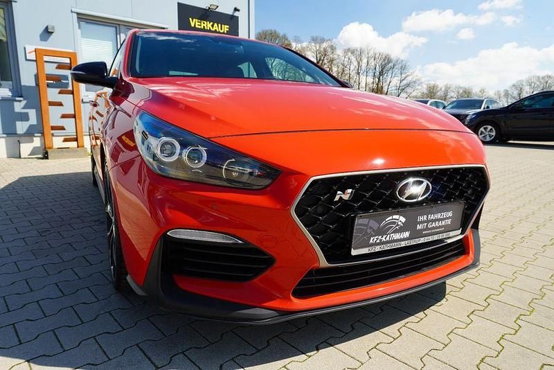 Gebraucht Hyundai i30 N Performance 275 PS (202 kW) 2019 Rot Limousine