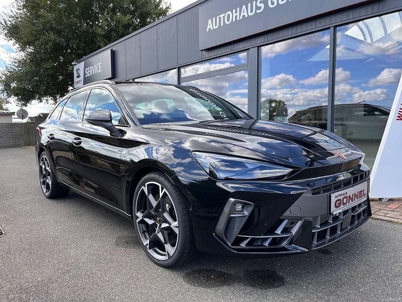 Schwarz Neu 2025 Cupra Leon VZ Limousine | 39.990 € (Superpreis) - Bild 1/4