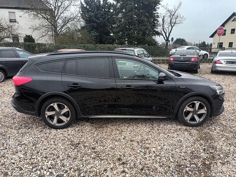 Second-hand Ford Focus Active 150 CP (110 kW) 2020 Negru Break