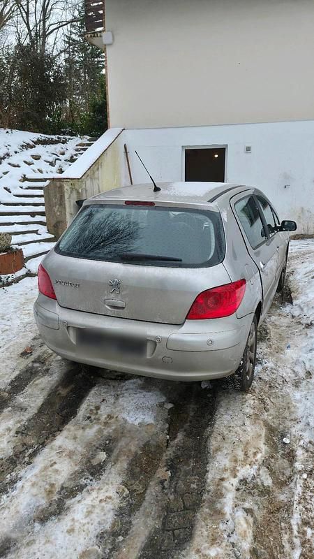 Gebraucht Peugeot 307 101 PS (74 kW) 2005 Grau Limousine