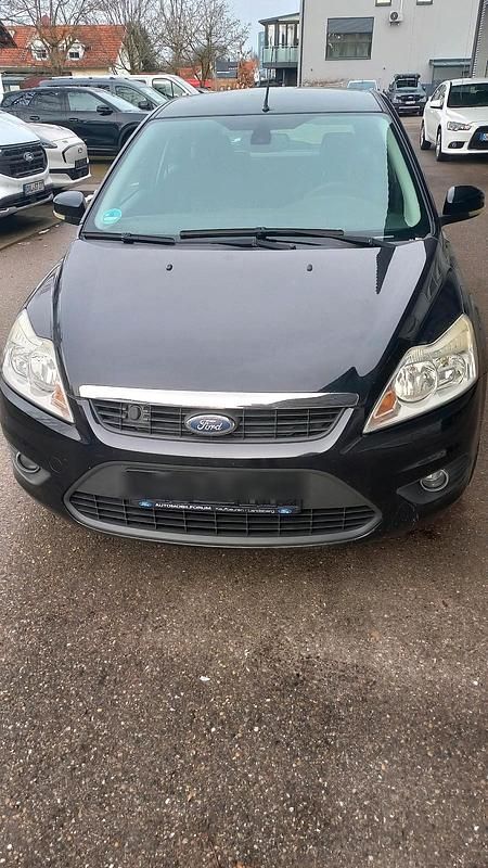 Schwarz Gebraucht 2008 Ford Focus Limousine | 1.200 € (Superpreis) - Bild 1/4