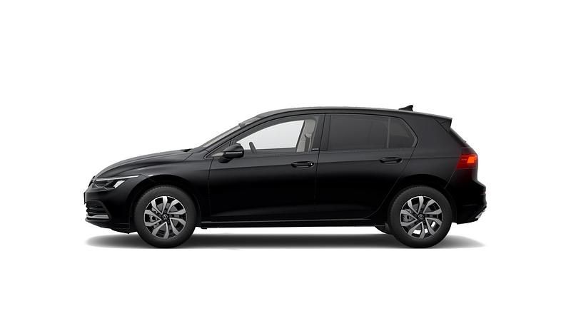 Gebraucht VW Golf VIII Life 150 PS (110 kW) 2022 Deep black perleffekt Limousine