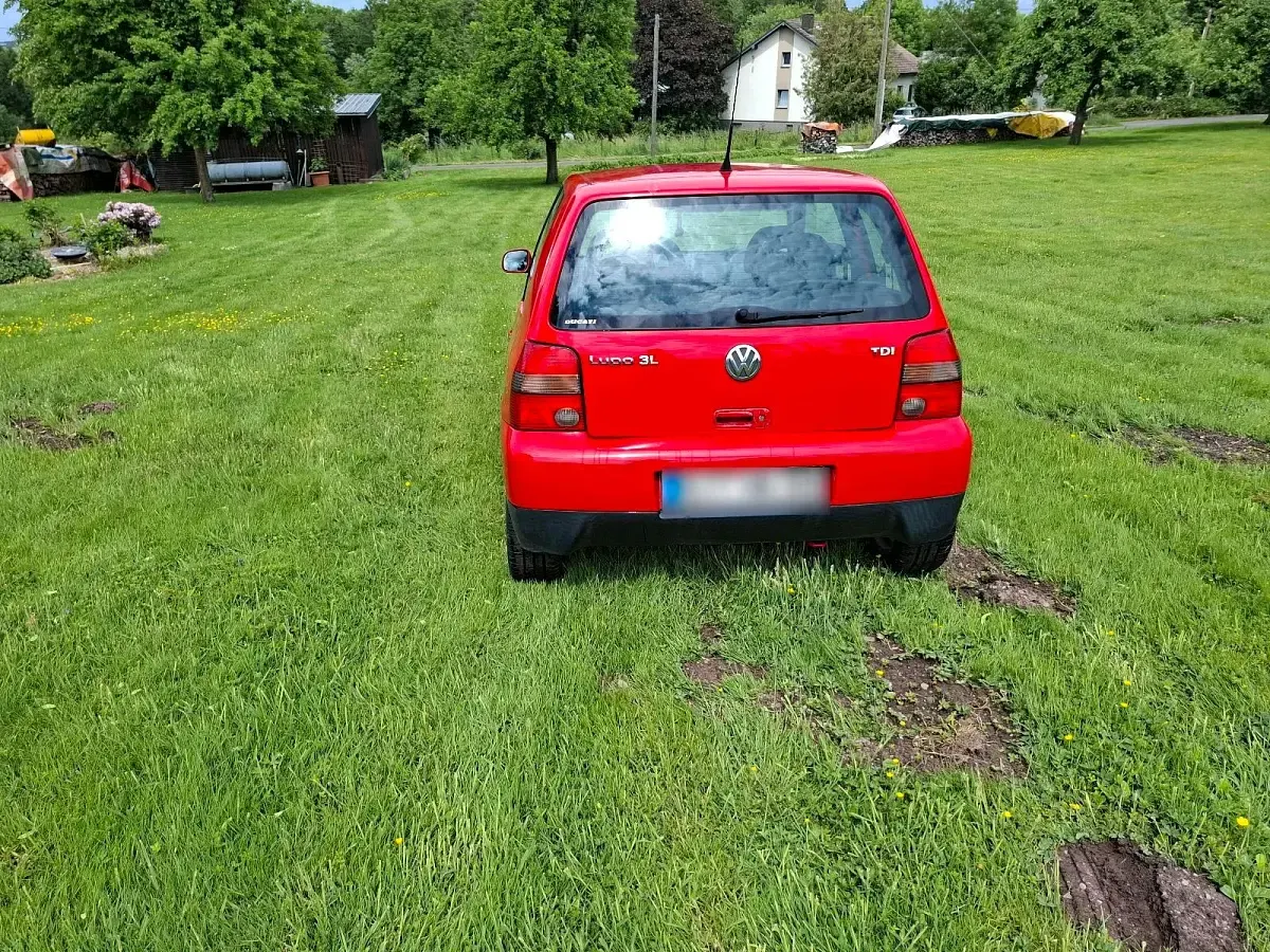 Gebraucht VW Lupo 61 PS (44 kW) 2000 Rot Kleinwagen