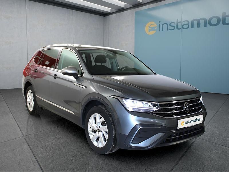 Grau Gebraucht 2024 VW Tiguan SUV | 32.949 € (Guter Preis) - Bild 1/4