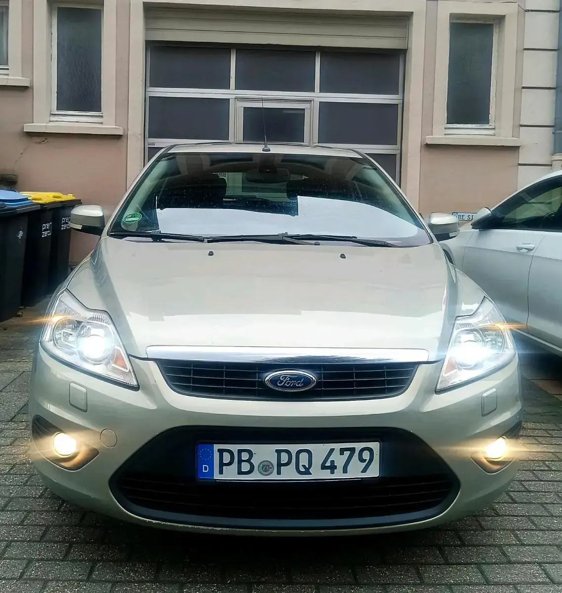 Używany Ford Focus 125 KM (91 kW) 2008 Szary Hatchback