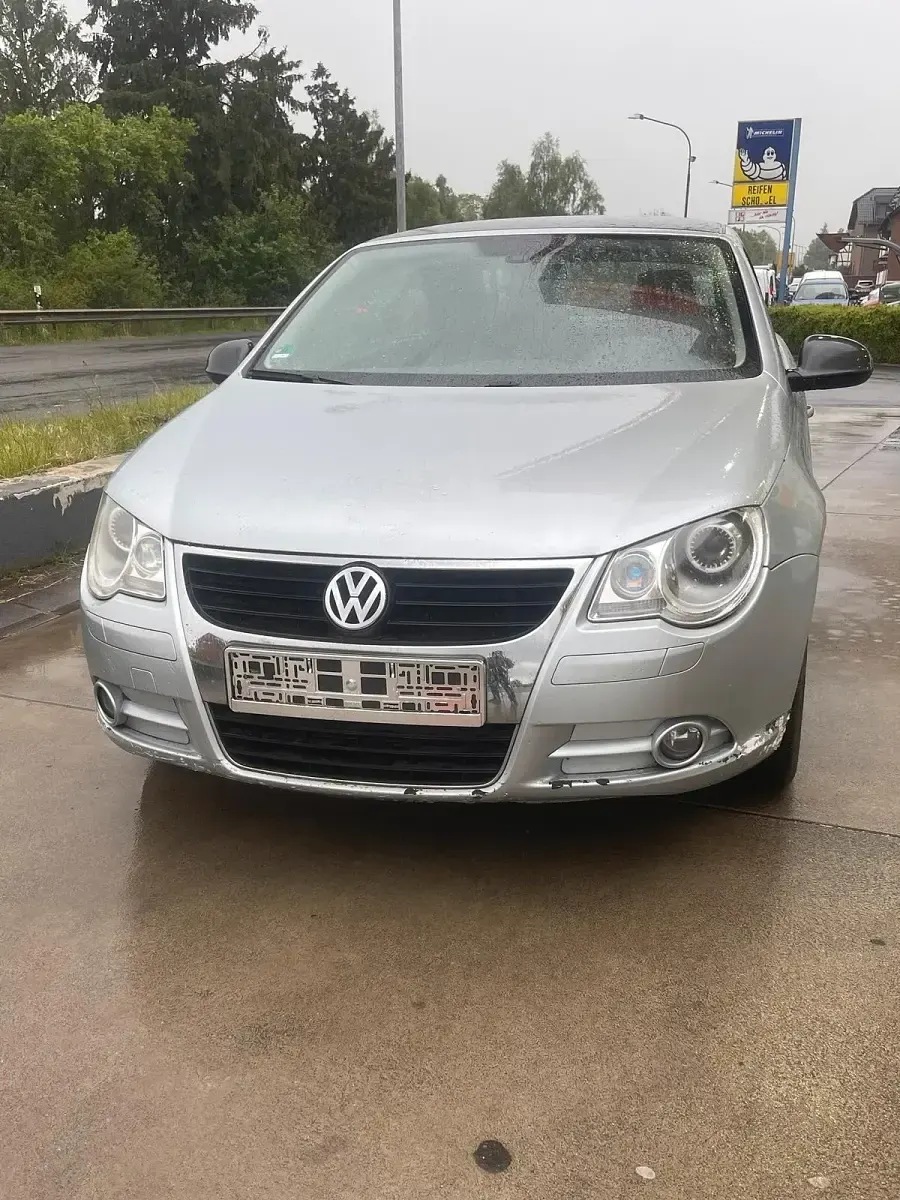 Używany VW Eos 140 KM (102 kW) 2006 Szary Kabriolet