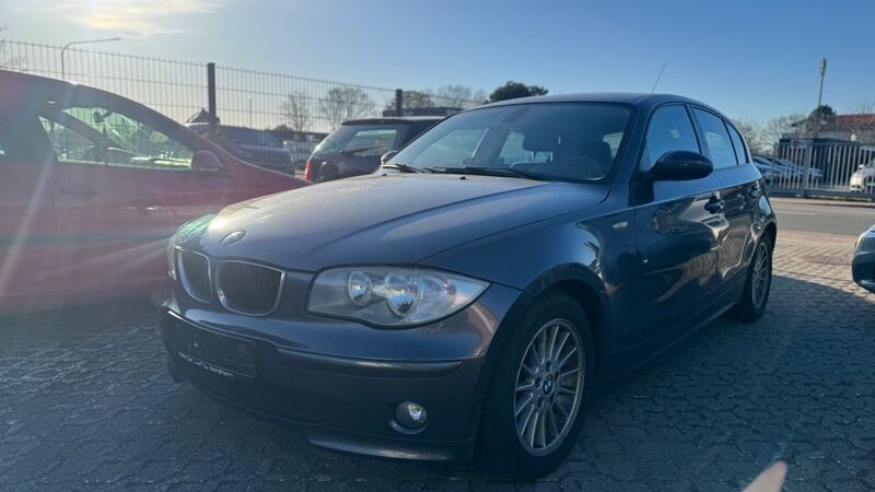 Grau Gebraucht 2005 BMW 118 Advantage Kleinwagen | 2.750 € (Fairer Preis) - Bild 1/4
