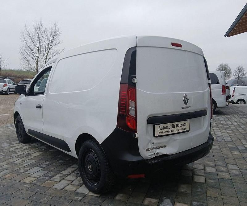 Gebraucht Renault Express 95 PS (69 kW) 2021 Weiß Van / Kleinbus