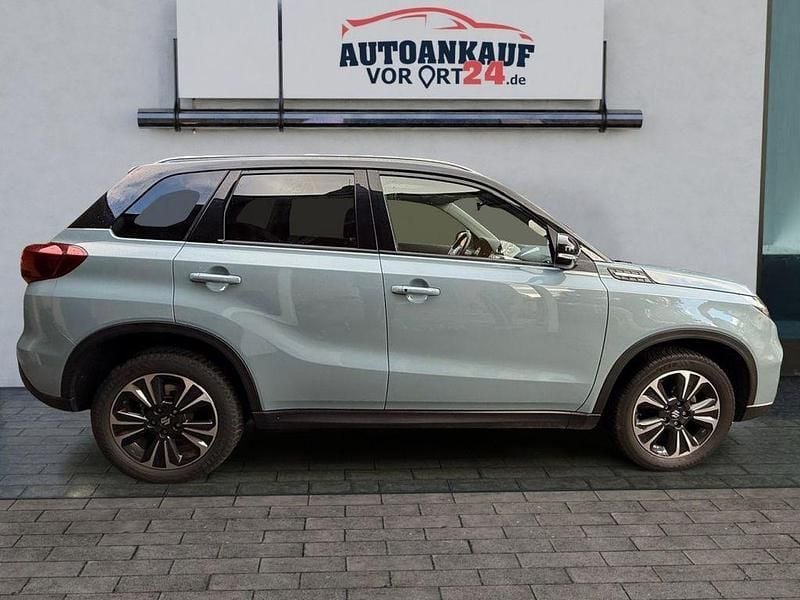 Gebraucht Suzuki Vitara Comfort+ 140 PS (102 kW) 2019 Blau SUV