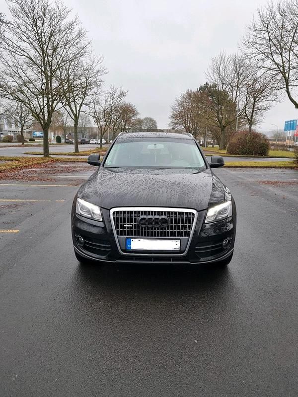 Schwarz Gebraucht 2011 Audi Q5 SUV | 9.000 € (Guter Preis) - Bild 1/4