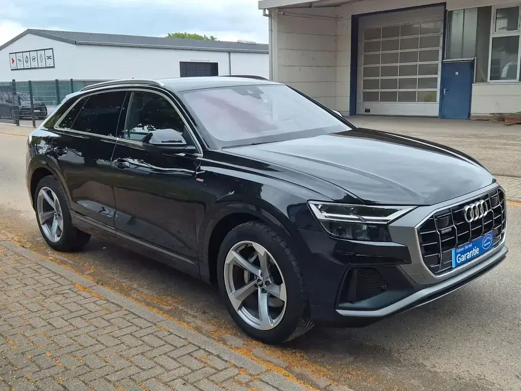 Gebraucht Audi Q8 S-Line 286 PS (210 kW) 2019 Schwarz SUV