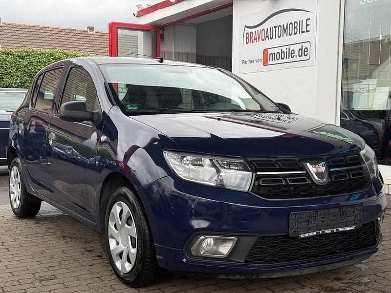 Gebraucht Dacia Sandero Ambiance 73 PS (53 kW) 2017 Blau Limousine