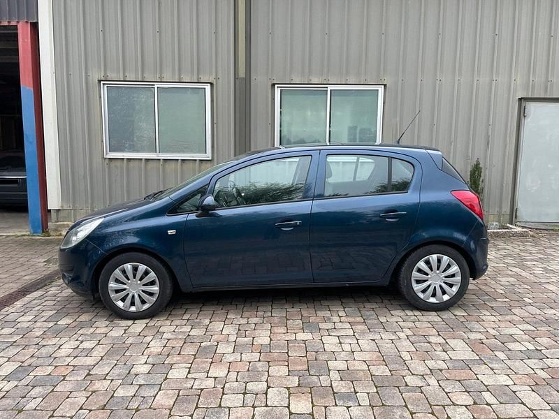 Gebraucht Opel Corsa Innovation 87 PS (63 kW) 2010 Blau Kleinwagen