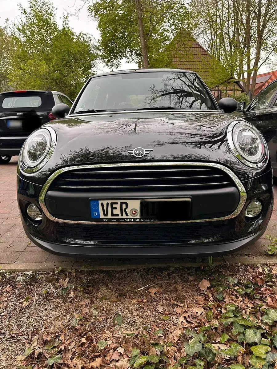 Usata Mini ONE 102 CV (75 kW) 2018 Argento Utilitaria