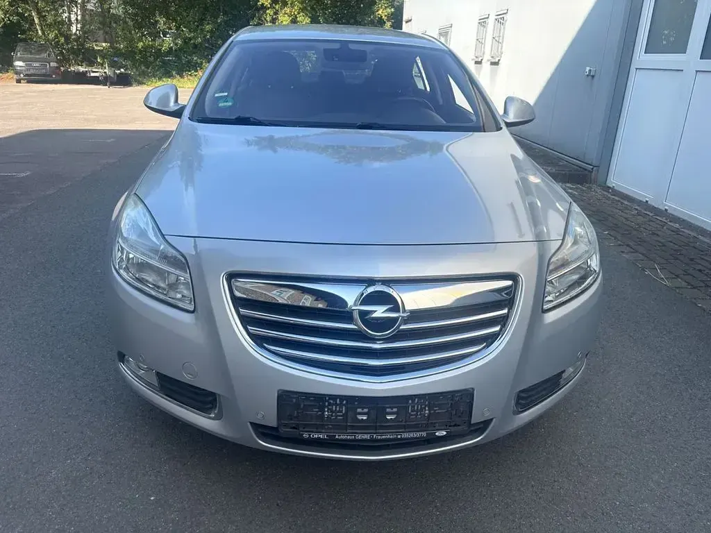 Gebraucht Opel Insignia Edition 220 PS (161 kW) 2009 Silber Limousine