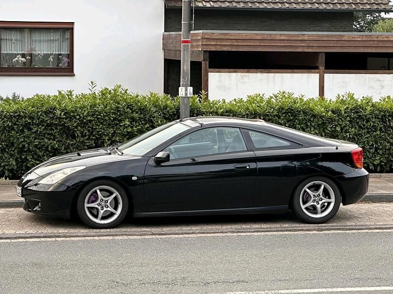 Gebraucht Toyota Celica T2 143 PS (105 kW) 2000 Schwarz Coupé
