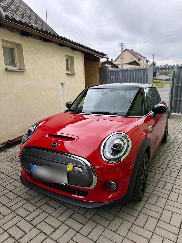 Rot Gebraucht 2020 Mini Cooper Coupé Coupé | 13.900 € - Bild 1/4