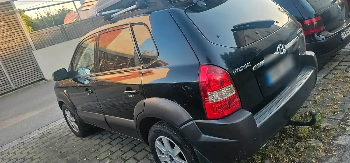 Gebraucht Hyundai Tucson 140 PS (102 kW) 2006 Schwarz SUV