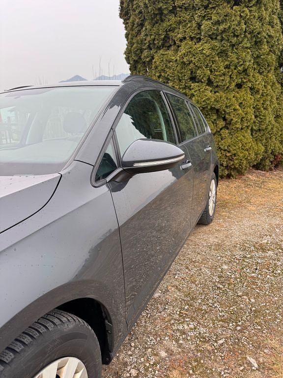 Gebraucht VW Golf VII 116 PS (85 kW) 2019 Grau Kombi