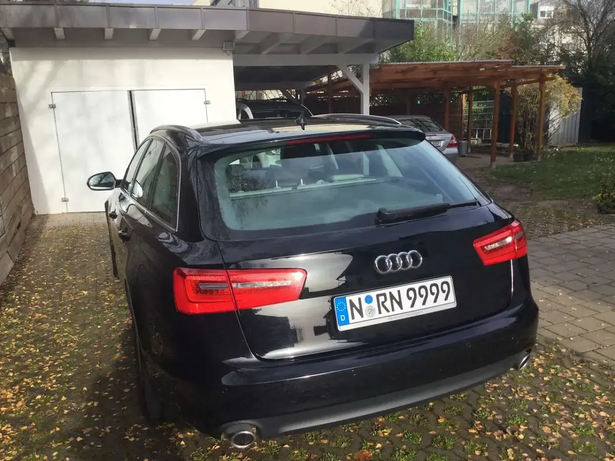 Gebraucht Audi A6 204 PS (150 kW) 2013 Schwarz Kombi