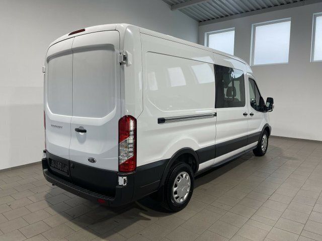 Gebraucht Ford Transit Trend 170 PS (125 kW) 2019 Frost weiß Van