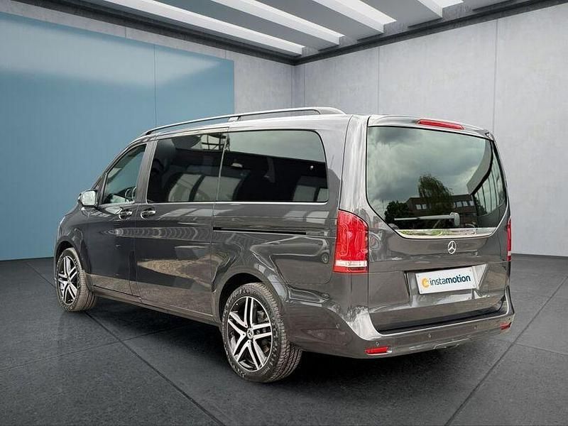 Gebraucht Mercedes V220 163 PS (119 kW) 2023 Andere Van / Kleinbus