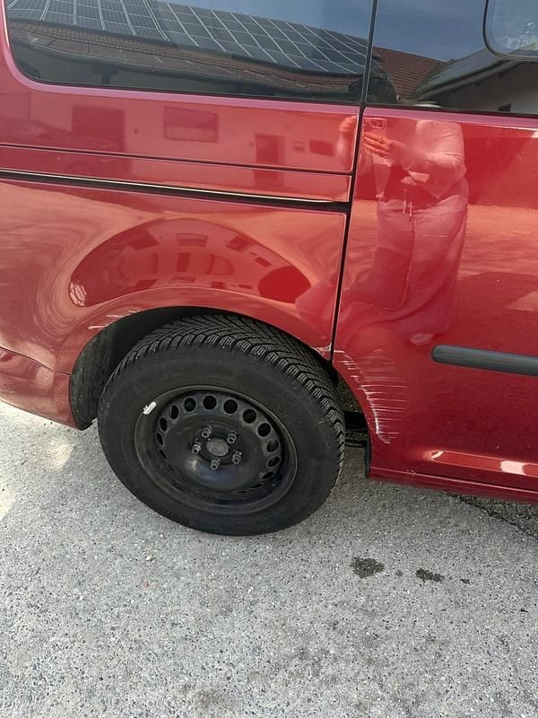 Gebraucht VW Caddy Life 102 PS (75 kW) 2007 Rot Van / Kleinbus