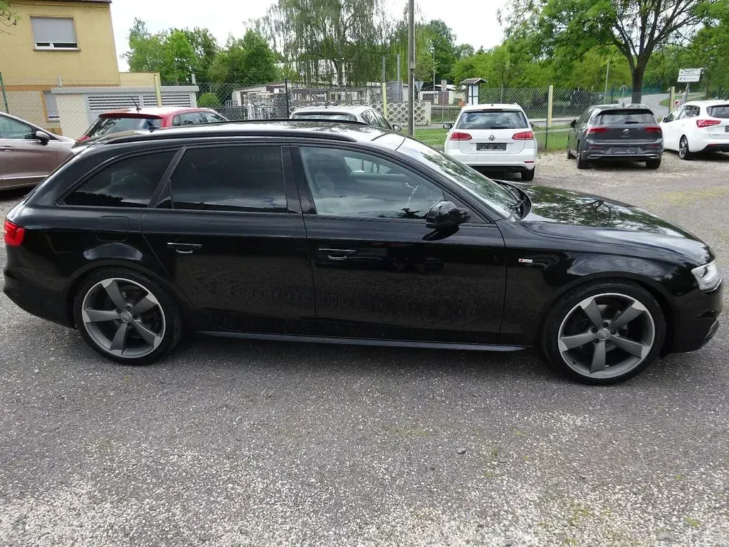 Gebraucht Audi A4 S-Line 150 PS (110 kW) 2015 Schwarz Kombi