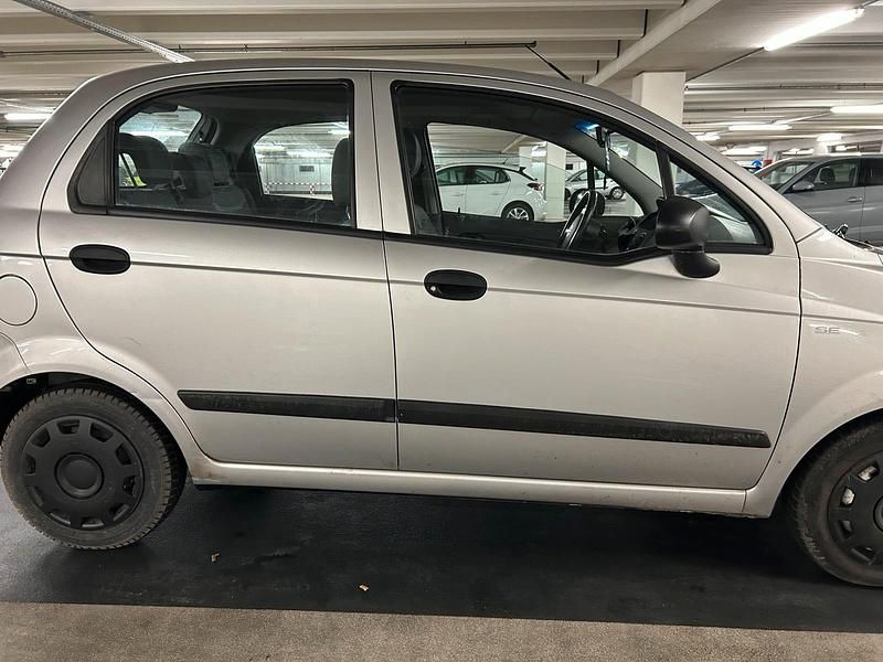 Gebraucht Chevrolet Matiz 67 PS (49 kW) 2006 Silber Kleinwagen