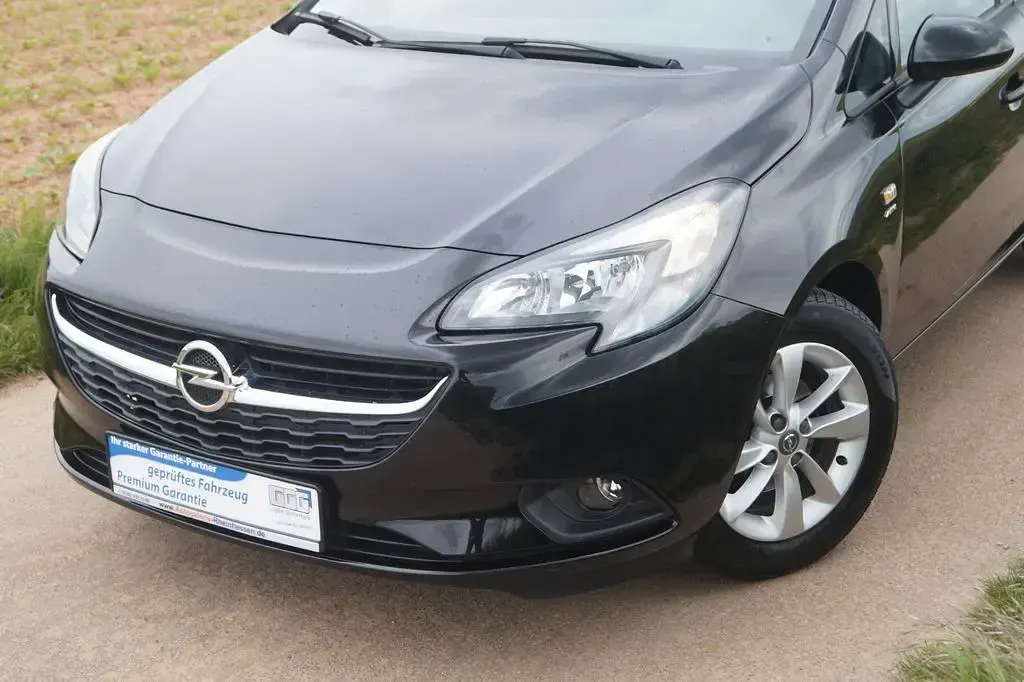 Używany Opel Corsa Active 69 KM (50 kW) 2017 Czarny Hatchback