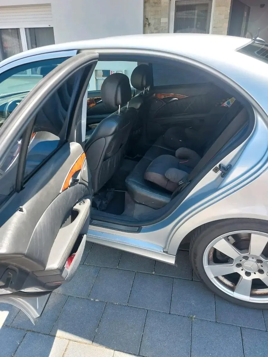 Gebraucht Mercedes E320 224 PS (164 kW) 2005 Silber Limousine