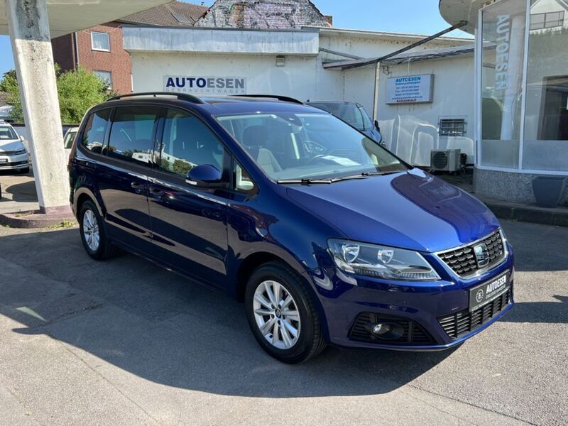 Blau Gebraucht 2020 Seat Alhambra Style Plus Van / Kleinbus | 26.800 € (Guter Preis) - Bild 1/4