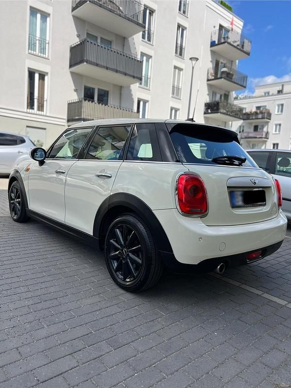Usata Mini Cooper D 131 CV (96 kW) 2015 Bianco Utilitaria