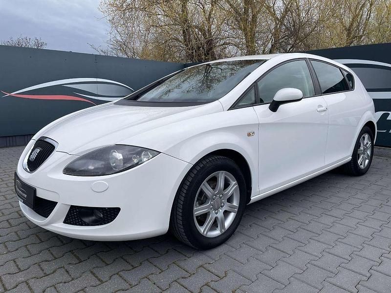 Gebraucht Seat Leon Stylance 102 PS (75 kW) 2009 Weiß Kleinwagen